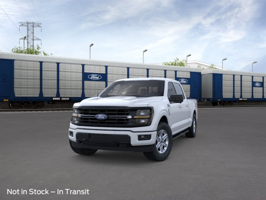 New 2026 Ford F-150 XLT 4WD SuperCrew 6.5 Box TRUCK