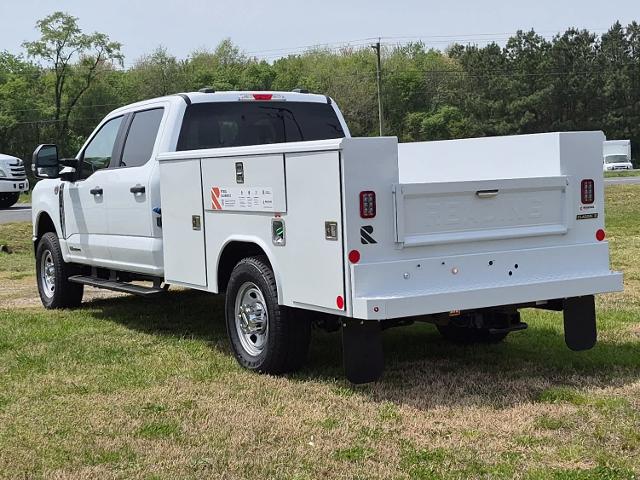 2026 Ford Super Duty F-350 SRW Chassis Cab F-350&reg; XL 4WD Crew Cab 179 WB 60 CA