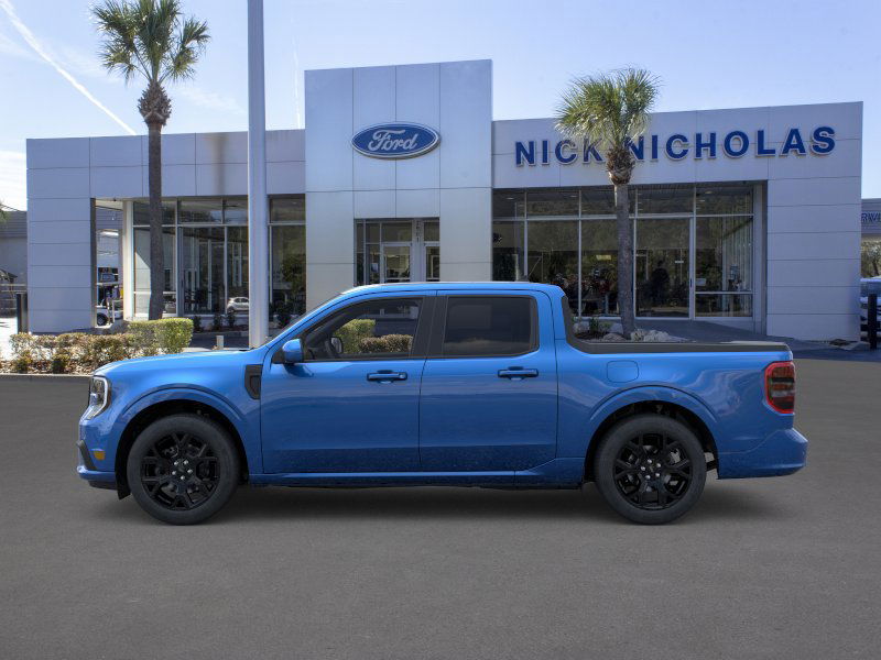 2025 Ford Maverick photo 3