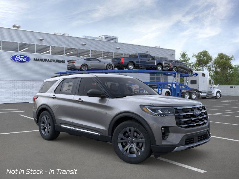 2025 Ford Explorer SUV 