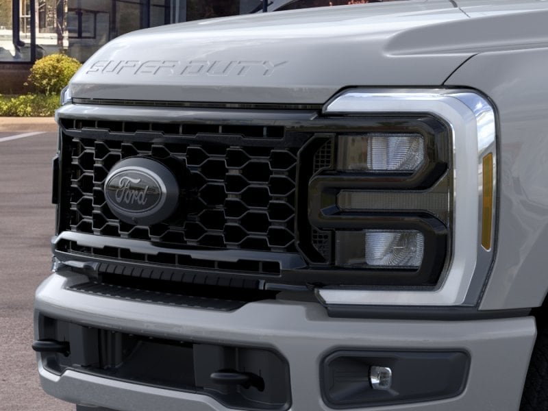 2026 Ford F-350 Super Duty XLT - Photo 39