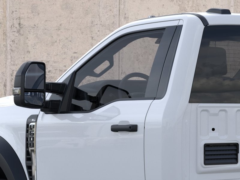 2025 Ford F-600 Super Duty Chassis Cab XL - Photo 48