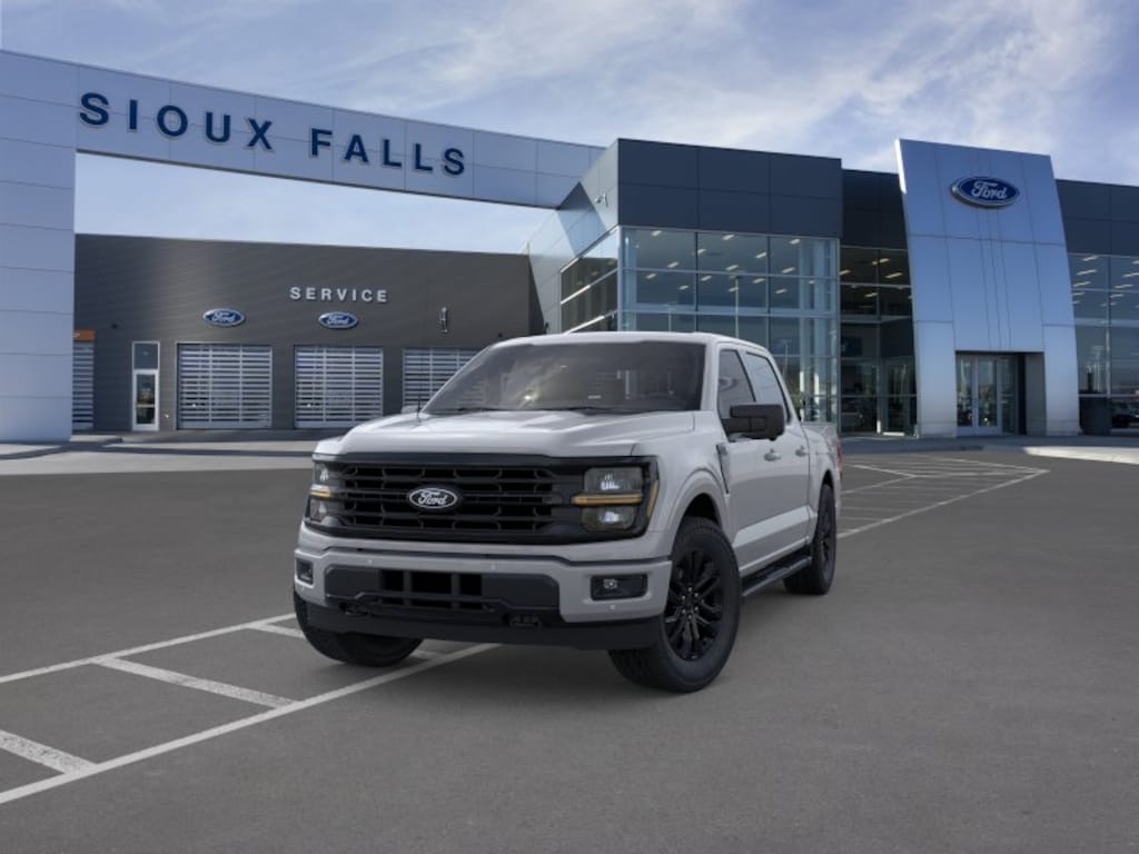 New 2026 Ford F-150 XLT Truck SuperCrew Cab