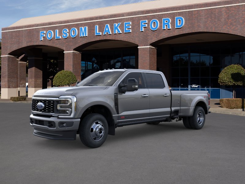 2026 Ford F-350 Platinum 4x4 Crew Cab 8' Box DRW's photo