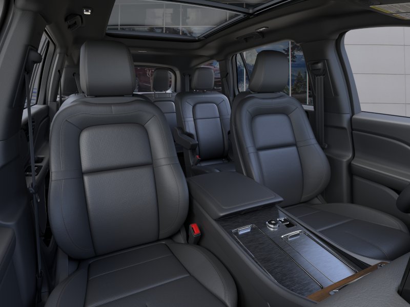Thumbnail: 2026 Lincoln Aviator - 40
