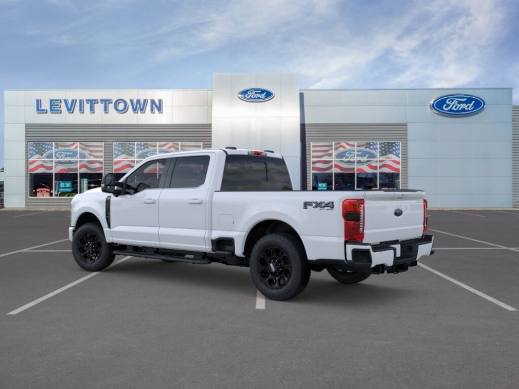 New 2026 Ford Super Duty F-350 SRW LARIAT LARIAT 4WD Crew Cab 6.75 Box