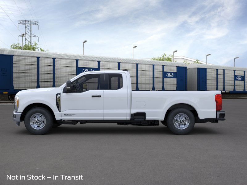 2025 Ford F-250 photo 3