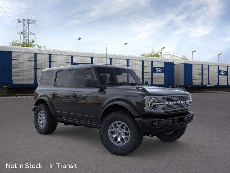 2025 Ford Bronco Badlands photo 2