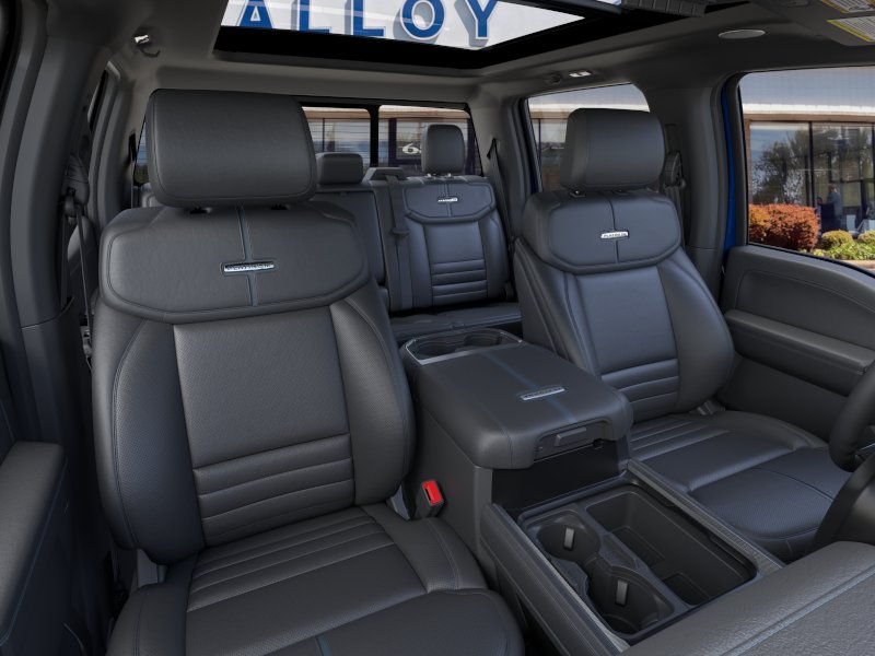 2026 Ford F-350 Super Duty Platinum - Photo 32