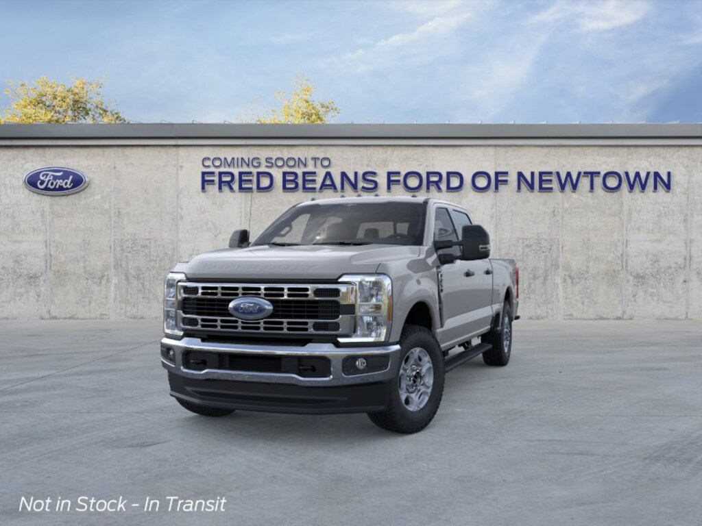 New 2026 Ford F-250 XLT Truck Crew Cab