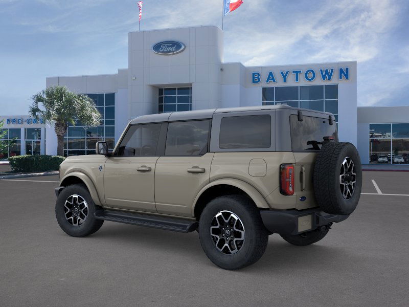 2025 Ford Bronco Outer Banks photo 4