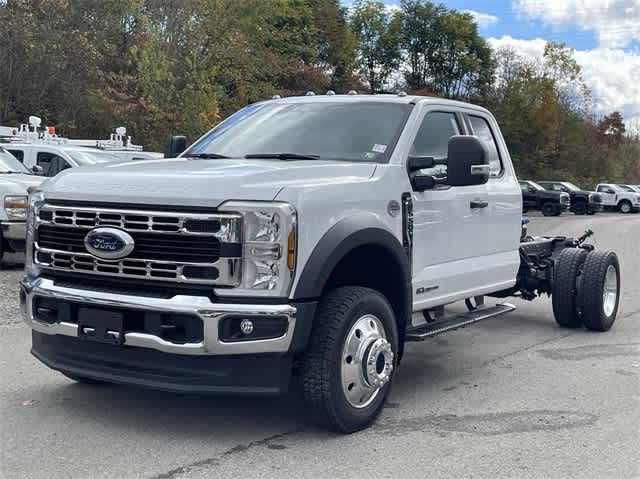 2024 Ford Econoline E-550 29
