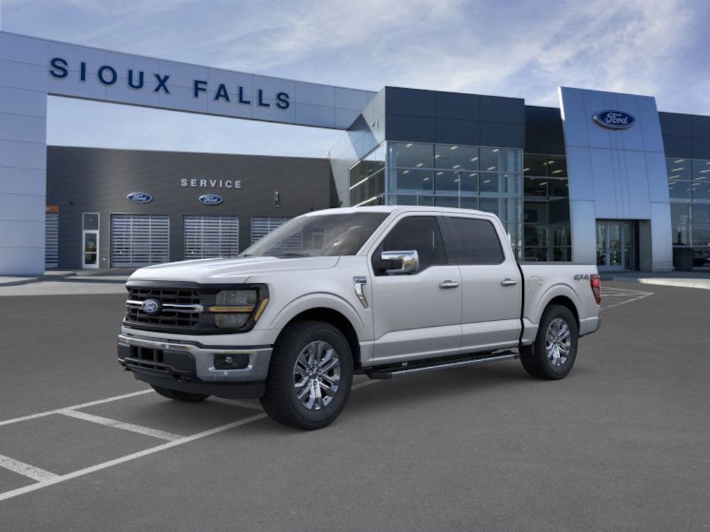 New 2026 Ford F-150 XLT Truck SuperCrew Cab