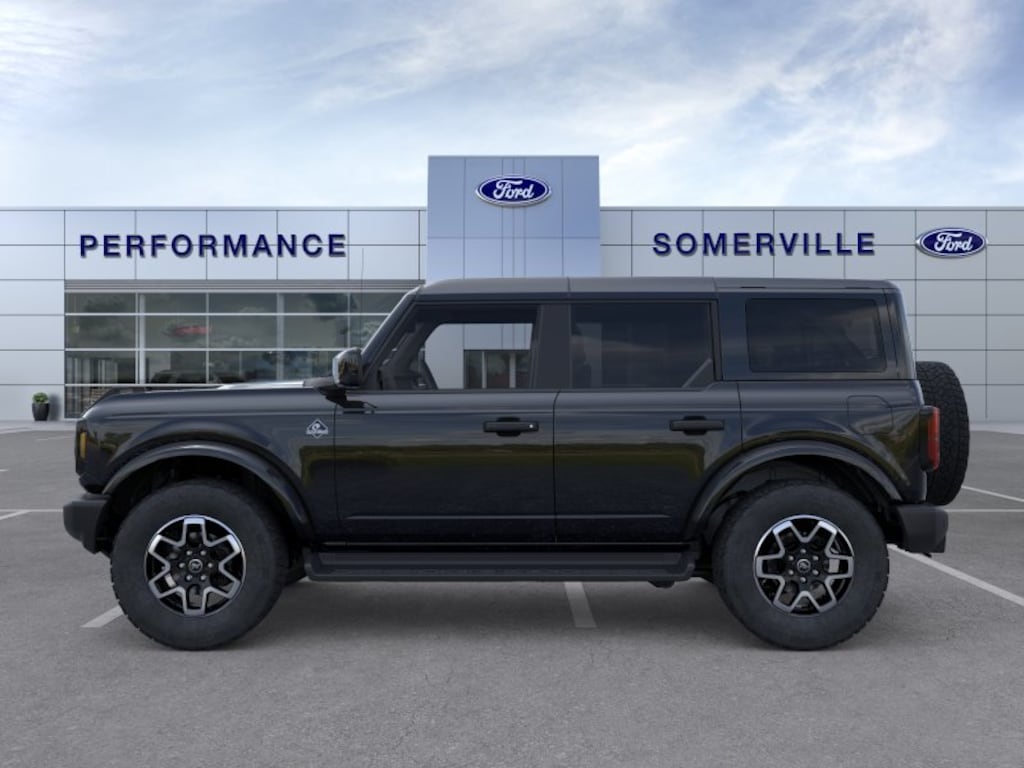 New 2026 Ford Bronco Outer Banks SUV