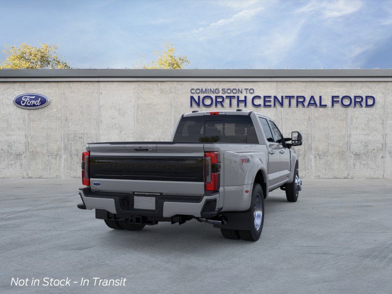 Super Duty F-450&reg; Platinum&reg;