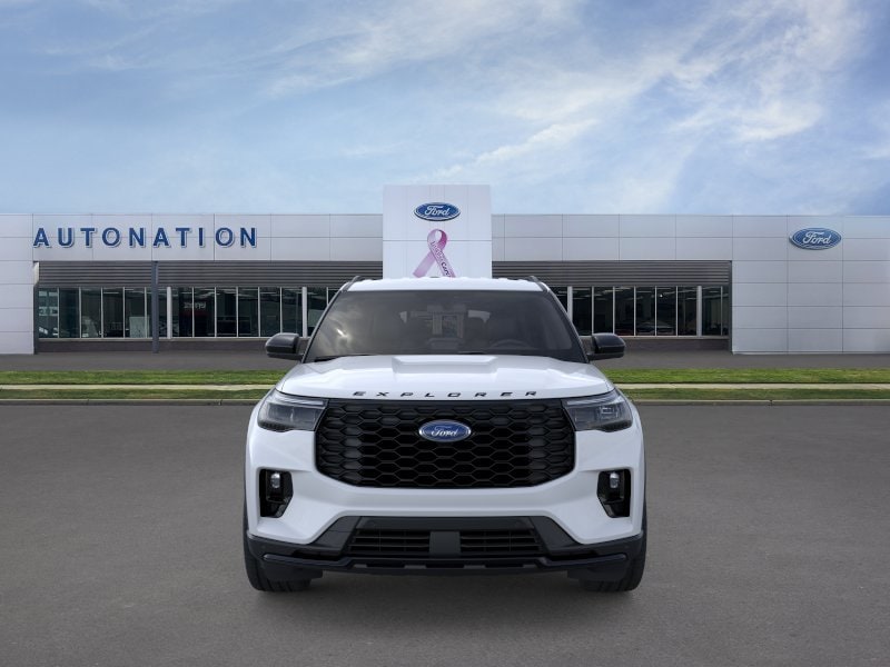 2026 Ford Explorer ST-Line - Photo 18