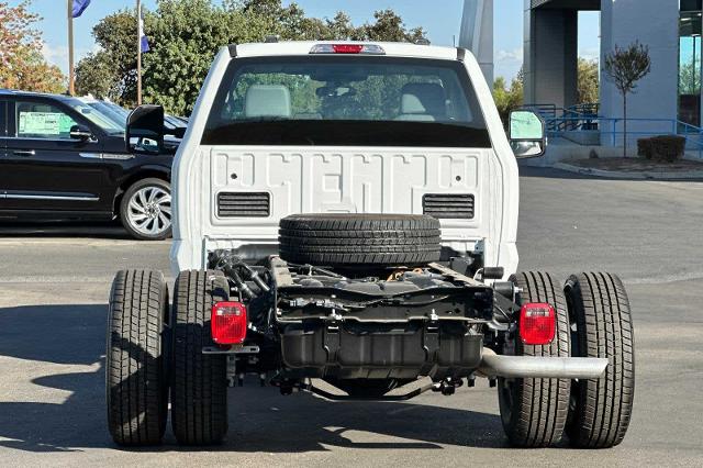 Thumbnail: 2024 Ford Econoline - 32