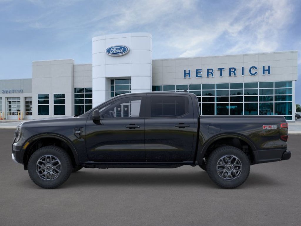 New 2025 Ford Ranger XLT 4WD Supercrew 5 Box 4WD SuperCrew 5 Box