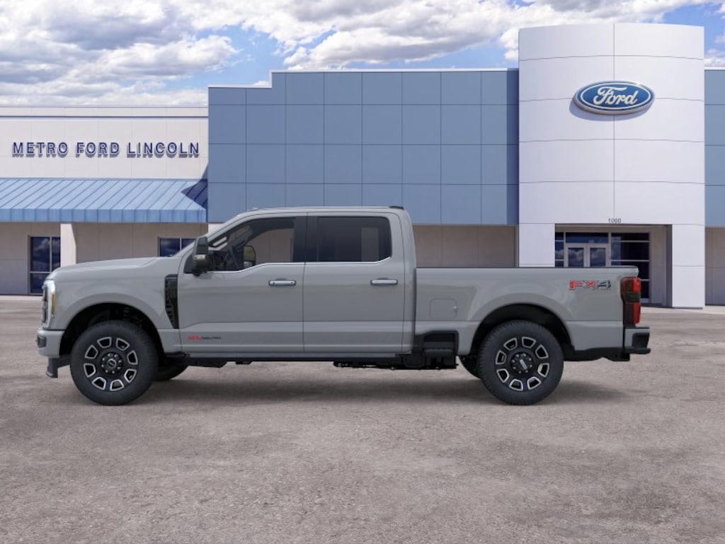 New 2026 Ford F-250 Platinum Crew Cab