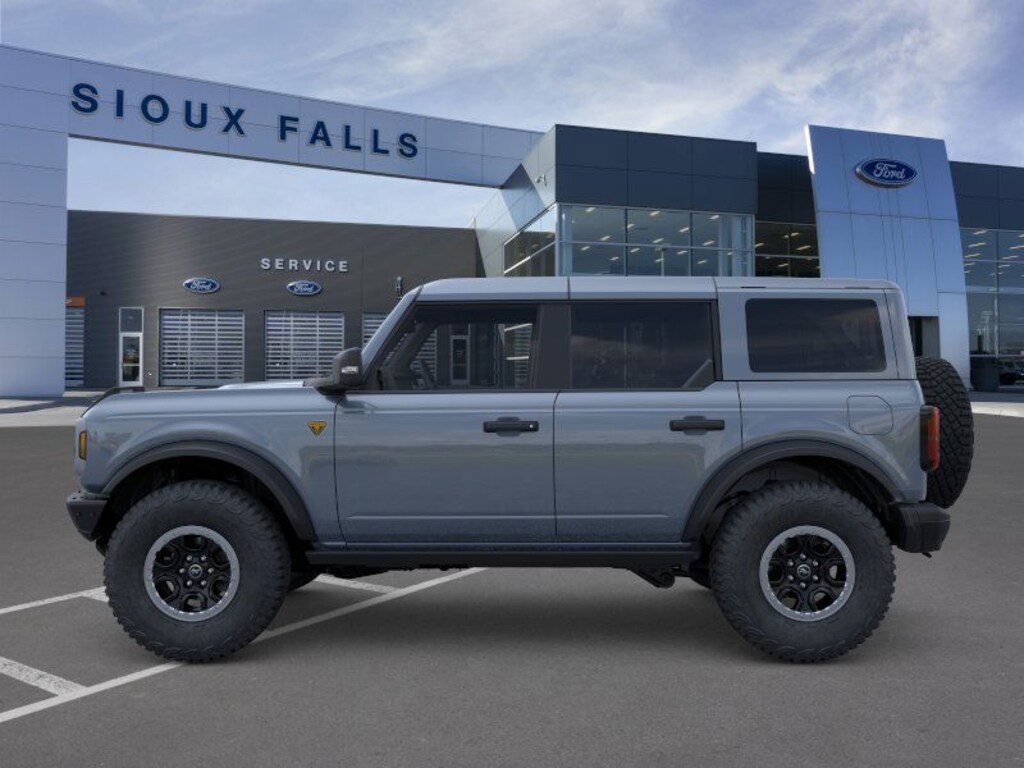 New 2025 Ford Bronco Badlands SUV