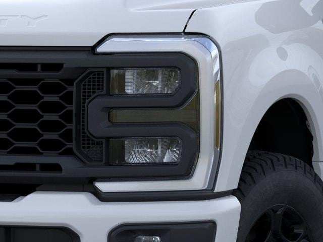 2025 Ford F-350 Super Duty XL - Photo 43