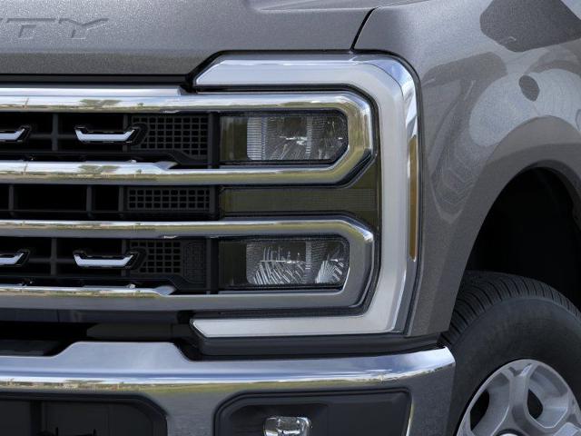 2026 Ford F-350 Super Duty XLT - Photo 40