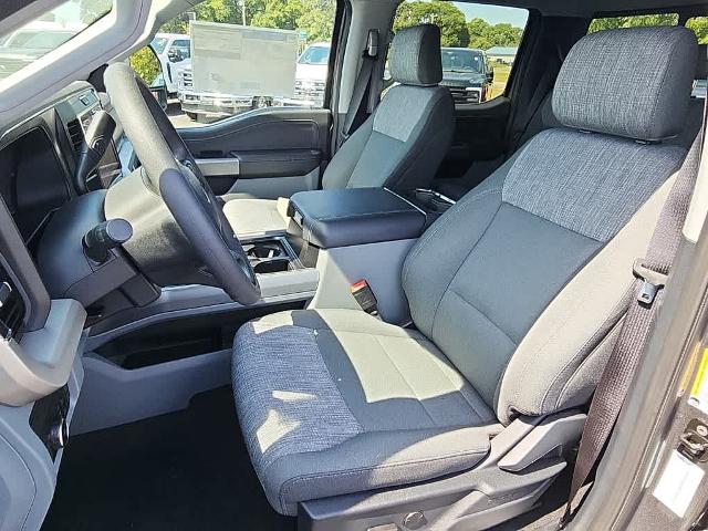 2026 Ford Super Duty F-350 DRW F-350 XLT 4WD Crew Cab 8 Box