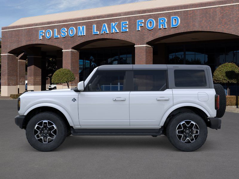2025 Ford Bronco Outer Banks photo 4