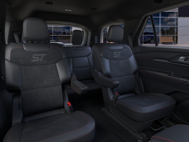 2026 Ford Explorer ST - Photo 11