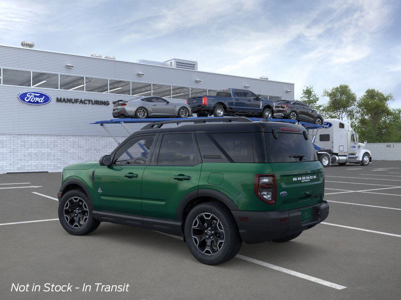 2025 Ford Bronco Sport Outer Banks photo 2