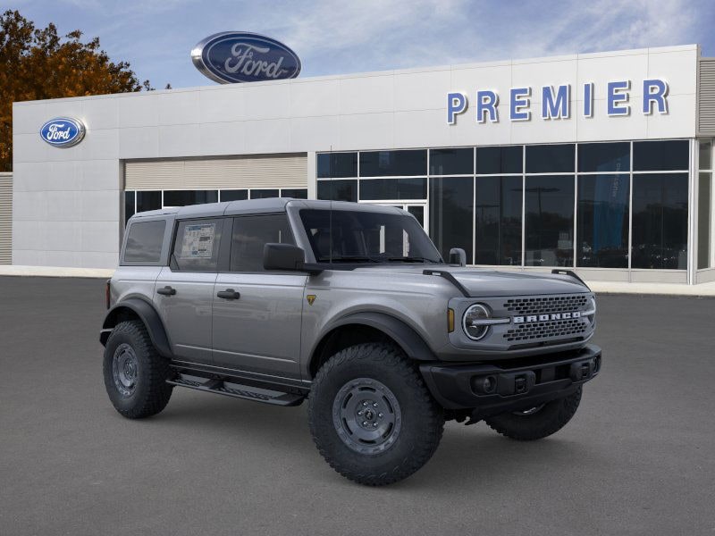 2025 Ford Bronco SUV 
