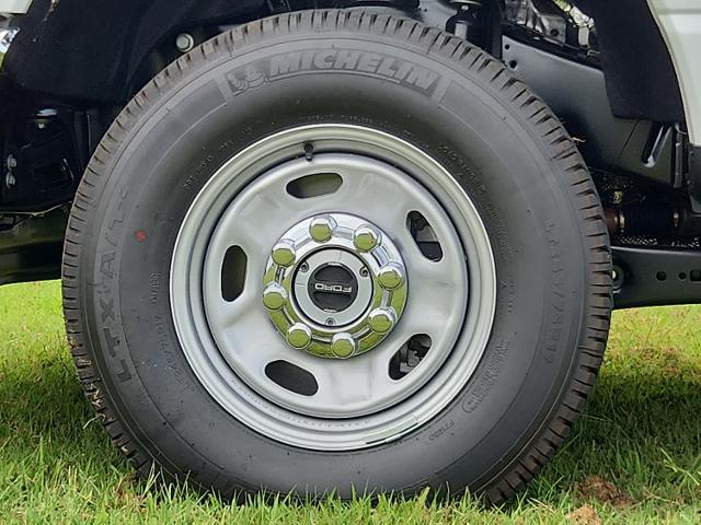 2025 Ford Super Duty F-250 SRW F-250 XL