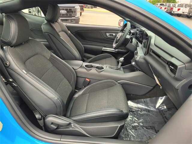 2025 Ford Mustang EcoBoost Fastback - Photo 37