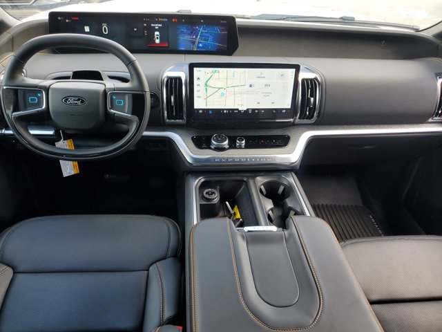2025 Ford Expedition photo 9