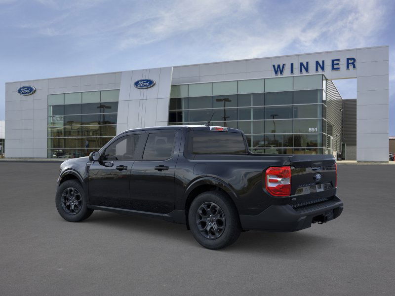 2025 Ford Maverick XLT photo 2