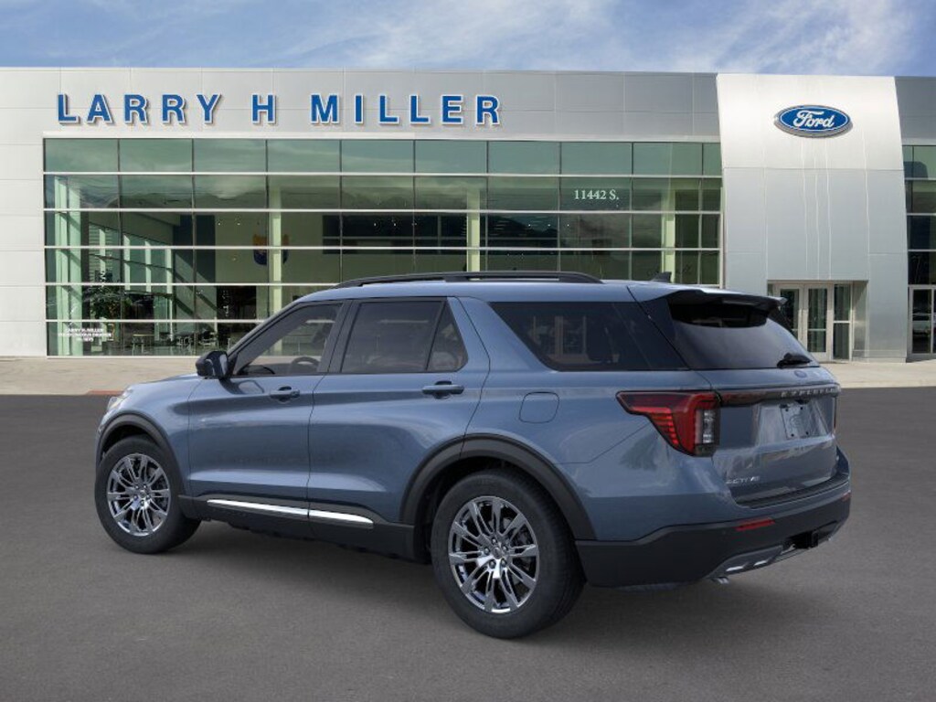 New 2025 Ford Explorer Active 4WD I4 Engine