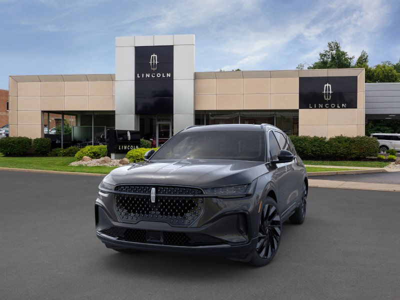 2024 Lincoln Nautilus Black Label photo 3