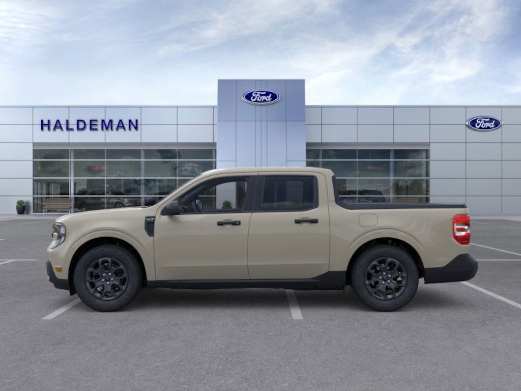New 2025 Ford Maverick XLT Truck
