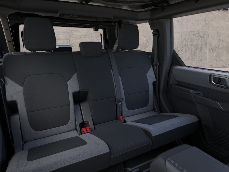 2025 Ford Bronco 4-Door Base - Photo 11
