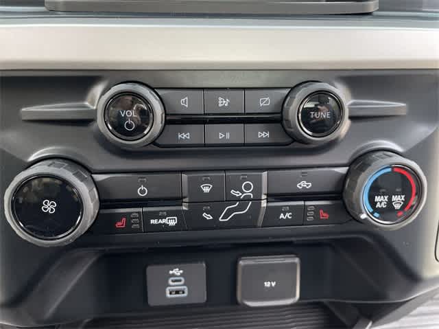 Thumbnail: 2024 Ford Econoline - 40