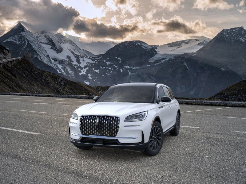 2026 Lincoln Corsair Reserve photo 2