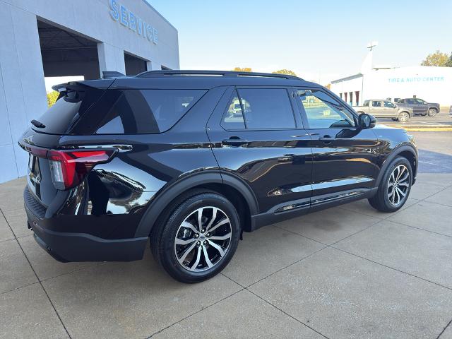 2026 Ford Explorer ST-Line - Photo 26