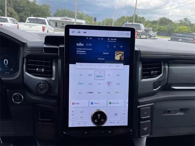 2025 Ford F-150 Lightning Flash - Photo 67