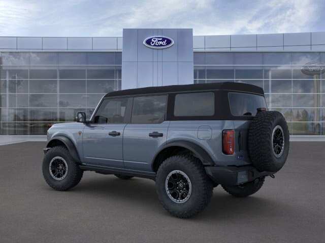 2024 Ford Bronco Badlands photo 4