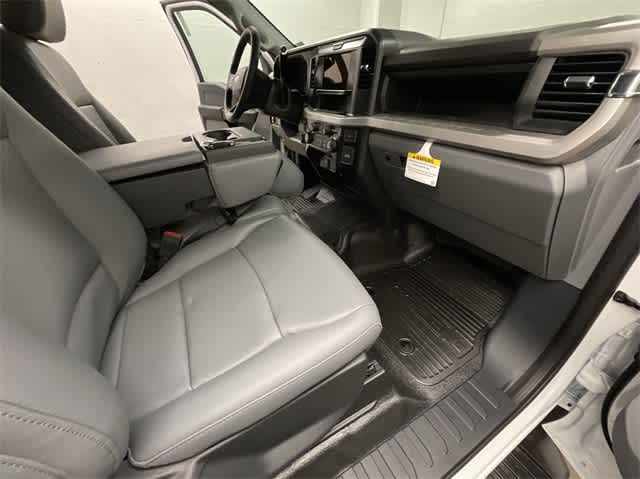 Thumbnail: 2025 Ford Econoline - 42