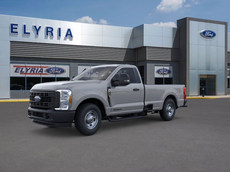 2026 Ford F-350 Super Duty XL's photo