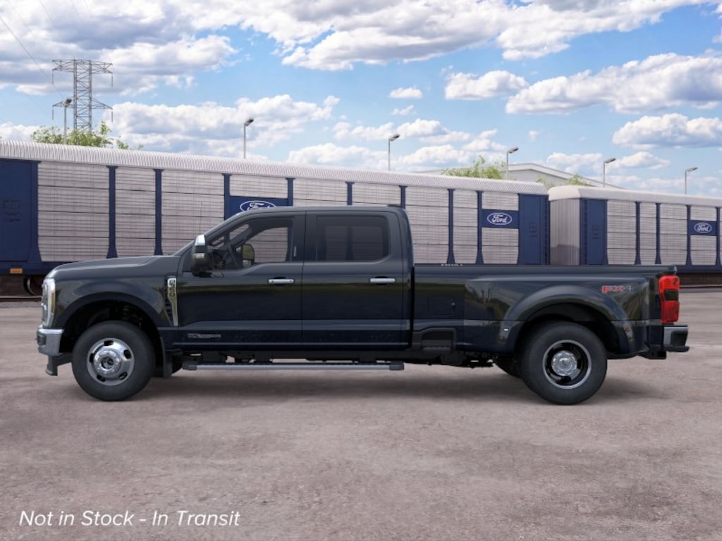 New 2026 Ford Super Duty F-350® Lariat® TRUCK
