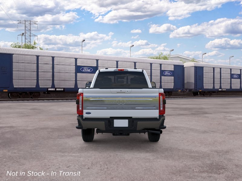 Super Duty F-250&reg; King Ranch&reg; TRUCK