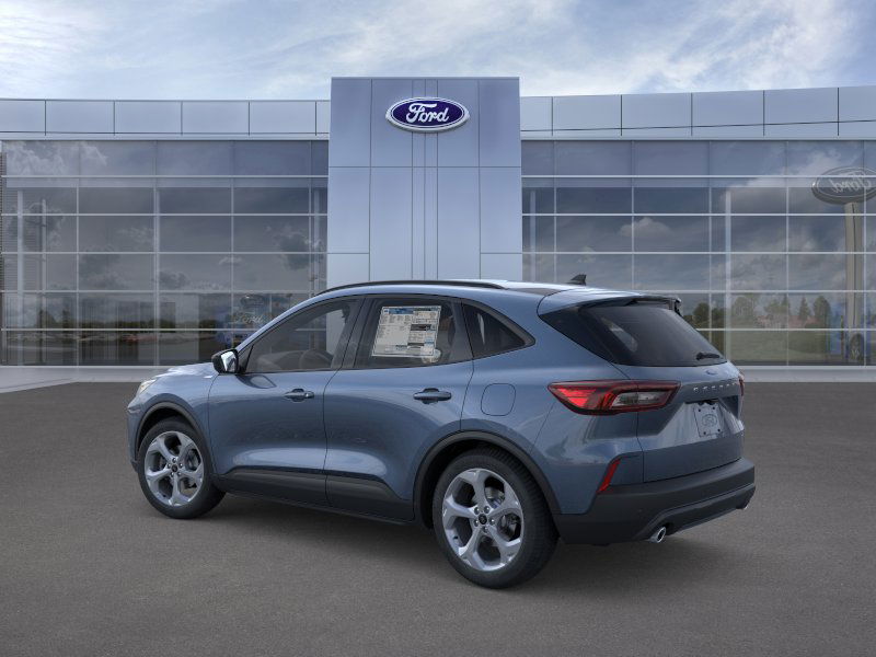2025 Ford Escape ST-Line photo 4