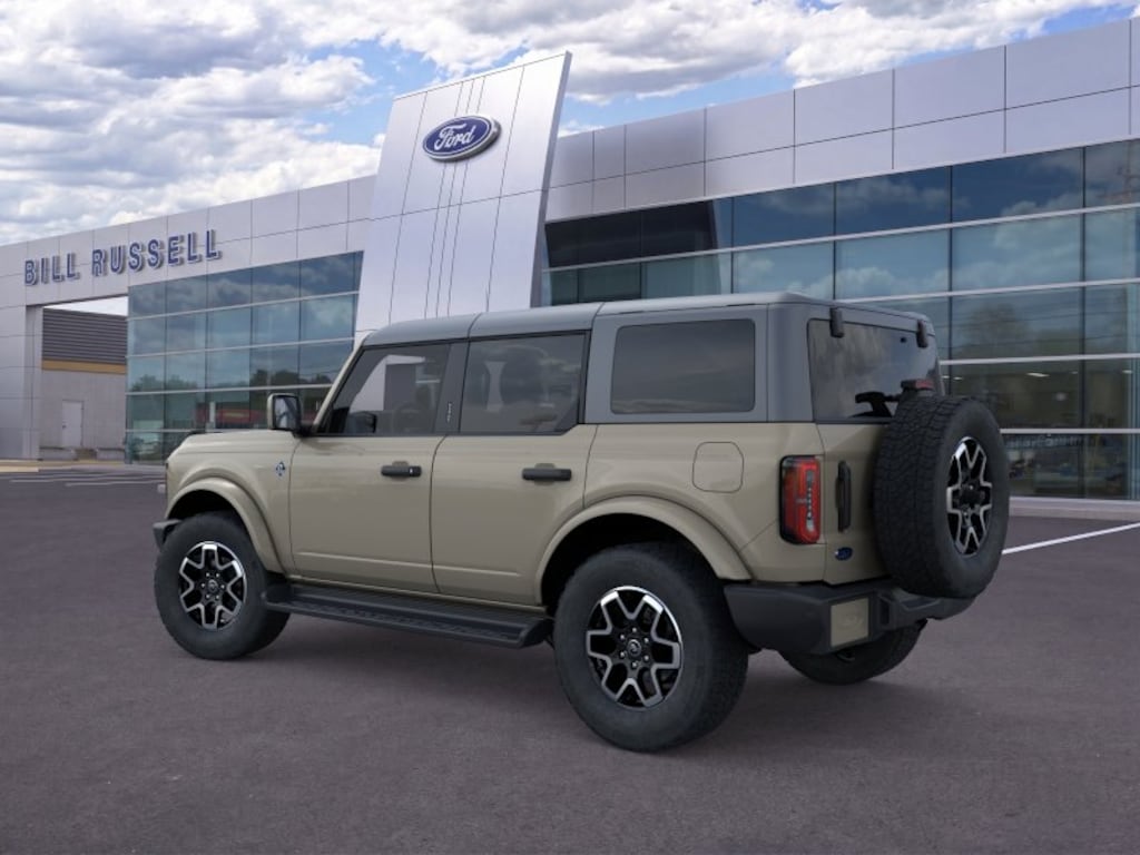 New 2026 Ford Bronco Outer Banks SUV